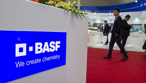 BASF Ultramid: 世界的なエネルギー転換における太陽光発電産業の展望と重要な利点