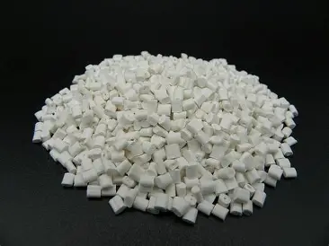 イノベーション主導、未来の形成: 特殊プラスチックがエレクトロニクス産業をどのように再形成するか